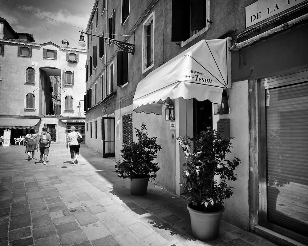 Hotel Nuovo Teson Venise Italie